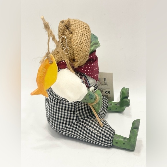 Country Folk Art Frog Fisherman Shelf Sitter 6” Decor Toad Resin Fabric Fishing - Picture 2 of 7